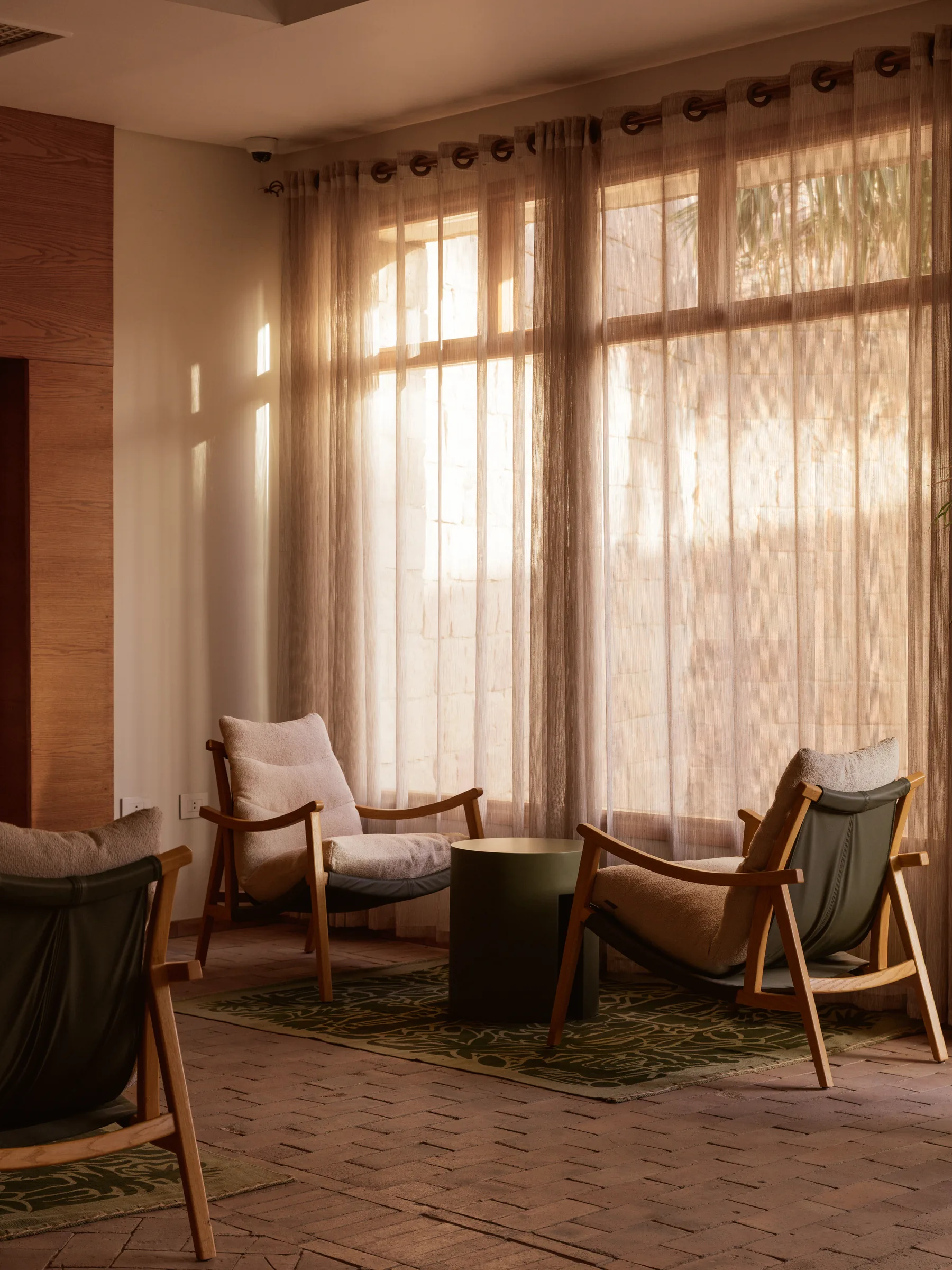 Fort Arabesque lobby view